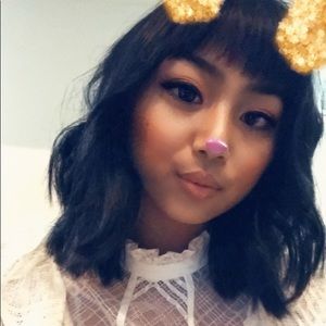 Meet your Posher, Isabel